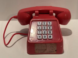 Moe's prank call phone (Jakks 2024) - Opened